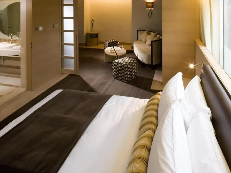 Hotel Lkf By Rhombus - Lan Kwai Fong 香港